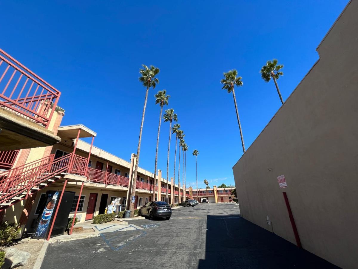 Palm Tree Inn Los Angeles Exterior photo